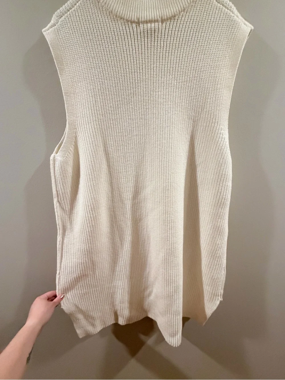 H&M Ivory Ribbed Crewneck Sleeveless Tunic - Picture 4 of 5